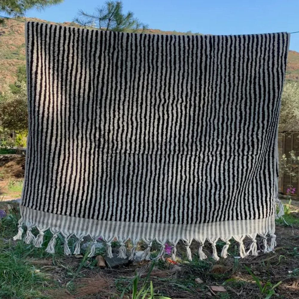 XL Terry Bath / Beach Towels *NWOT*